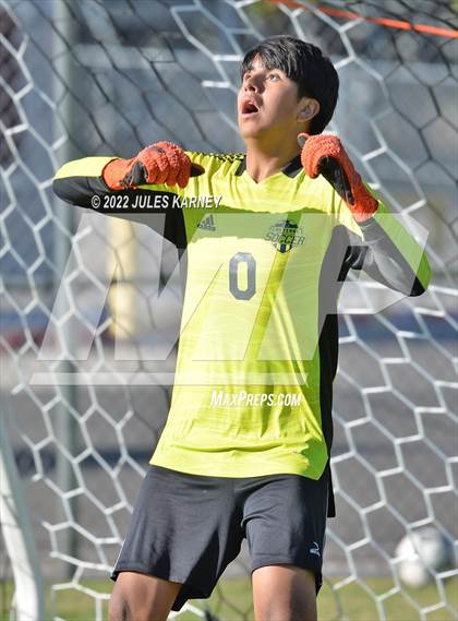 Thumbnail 2 in Cheyenne vs Sky Pointe (3A Southern Region Playoffs Quarterfinals) photogallery.