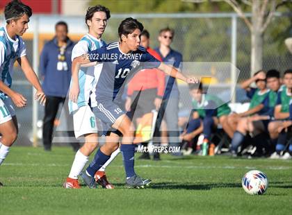 Thumbnail 3 in Cheyenne vs Sky Pointe (3A Southern Region Playoffs Quarterfinals) photogallery.