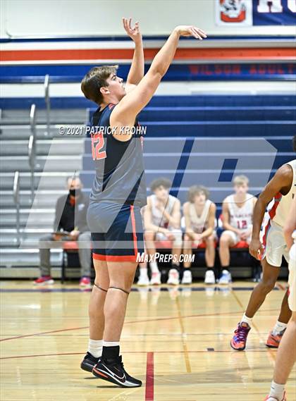 Thumbnail 1 in Silas vs Eastmont (T-Town Throwdown) photogallery.