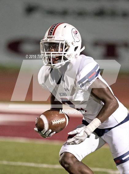 Thumbnail 2 in King vs Paloma Valley (CIF Division 5 Round 1 Playoff) photogallery.