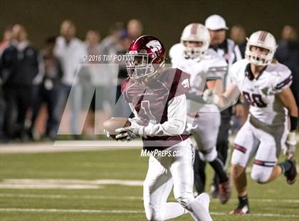 Thumbnail 2 in King vs Paloma Valley (CIF Division 5 Round 1 Playoff) photogallery.