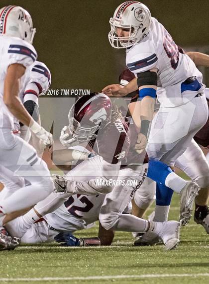 Thumbnail 3 in King vs Paloma Valley (CIF Division 5 Round 1 Playoff) photogallery.