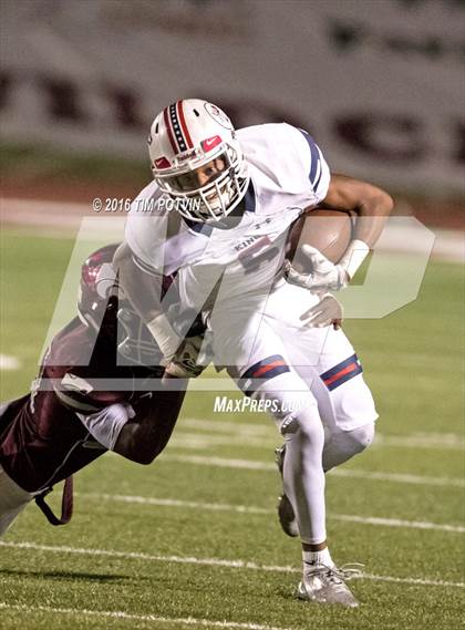 Thumbnail 3 in King vs Paloma Valley (CIF Division 5 Round 1 Playoff) photogallery.