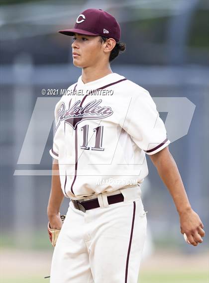 Thumbnail 2 in Calallen vs. Navarro (UIL 4A Regional Semifinal) photogallery.
