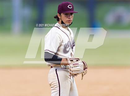 Thumbnail 1 in Calallen vs. Navarro (UIL 4A Regional Semifinal) photogallery.