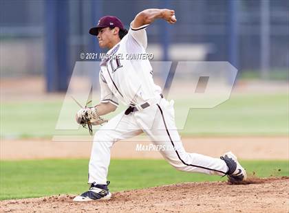 Thumbnail 1 in Calallen vs. Navarro (UIL 4A Regional Semifinal) photogallery.