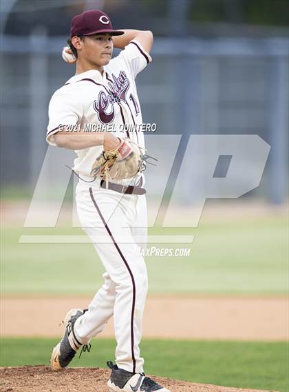 Thumbnail 2 in Calallen vs. Navarro (UIL 4A Regional Semifinal) photogallery.