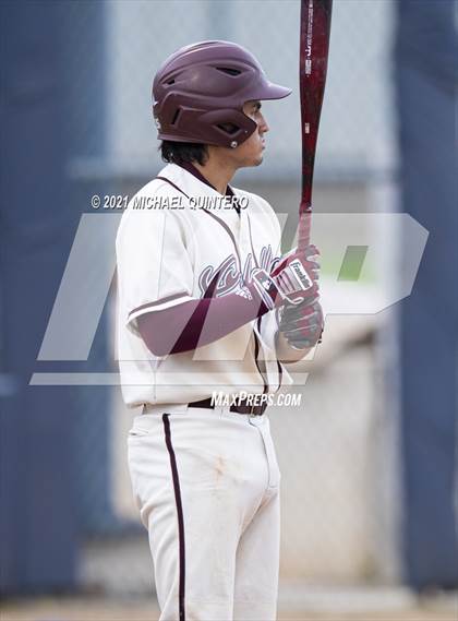 Thumbnail 3 in Calallen vs. Navarro (UIL 4A Regional Semifinal) photogallery.