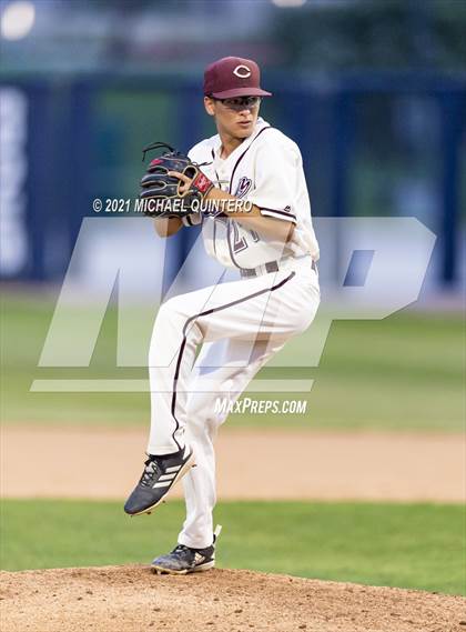 Thumbnail 3 in Calallen vs. Navarro (UIL 4A Regional Semifinal) photogallery.
