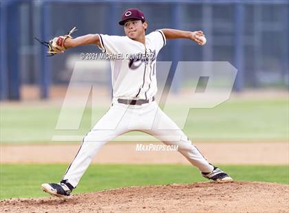 Thumbnail 3 in Calallen vs. Navarro (UIL 4A Regional Semifinal) photogallery.