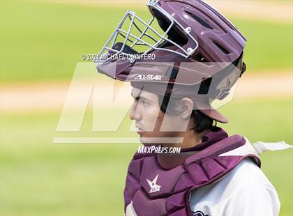 Thumbnail 3 in Calallen vs. Navarro (UIL 4A Regional Semifinal) photogallery.