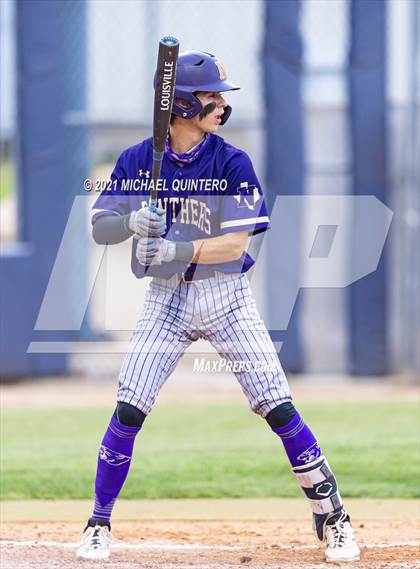 Thumbnail 1 in Calallen vs. Navarro (UIL 4A Regional Semifinal) photogallery.