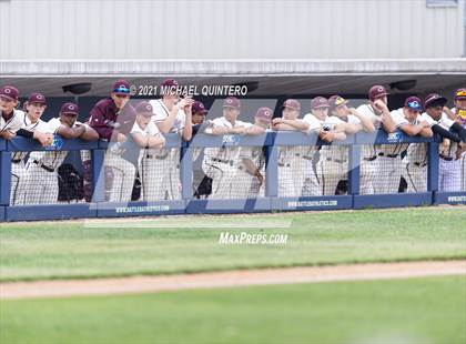 Thumbnail 3 in Calallen vs. Navarro (UIL 4A Regional Semifinal) photogallery.