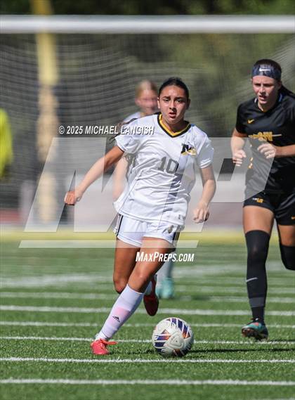 Thumbnail 2 in Monmouth Regional @ St. John-Vianney photogallery.