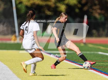 Thumbnail 2 in Monmouth Regional @ St. John-Vianney photogallery.