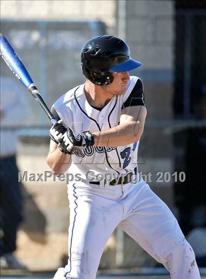 Thumbnail 1 in Leigh @ Rocklin photogallery.