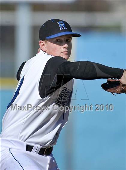 Thumbnail 1 in Leigh @ Rocklin photogallery.