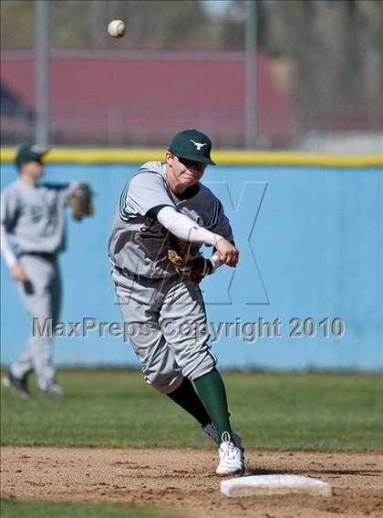 Thumbnail 1 in Leigh @ Rocklin photogallery.