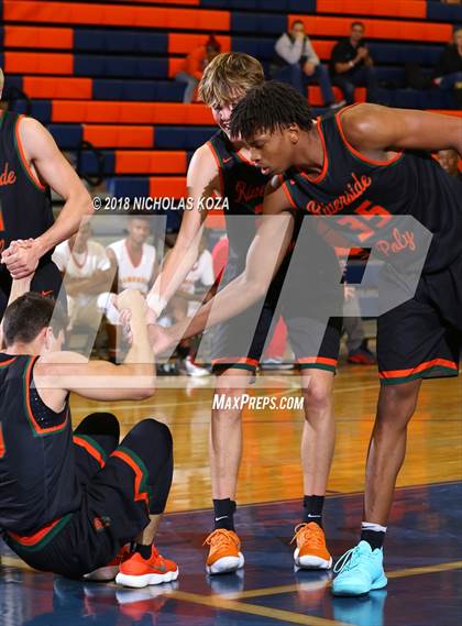 Thumbnail 2 in Poly vs. Dominguez (Tarkanian Classic) photogallery.