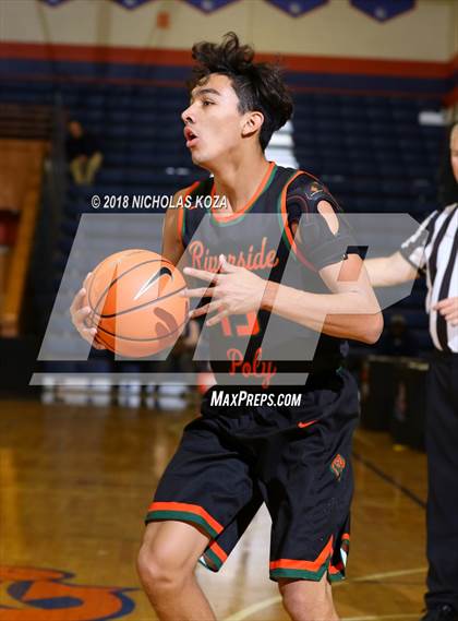 Thumbnail 3 in Poly vs. Dominguez (Tarkanian Classic) photogallery.