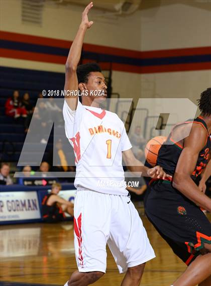 Thumbnail 2 in Poly vs. Dominguez (Tarkanian Classic) photogallery.
