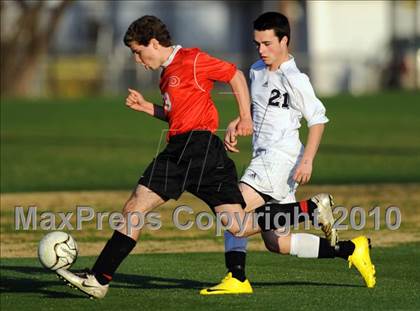 Thumbnail 2 in Decatur vs. Huntsville photogallery.