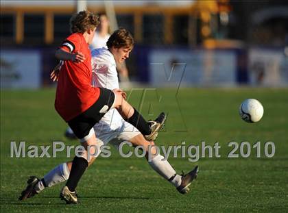 Thumbnail 2 in Decatur vs. Huntsville photogallery.