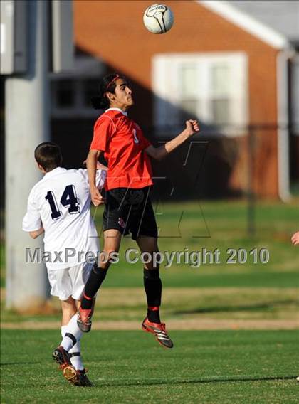 Thumbnail 1 in Decatur vs. Huntsville photogallery.