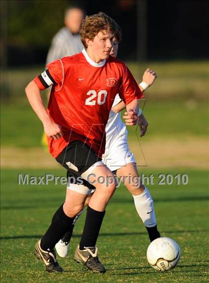 Thumbnail 1 in Decatur vs. Huntsville photogallery.