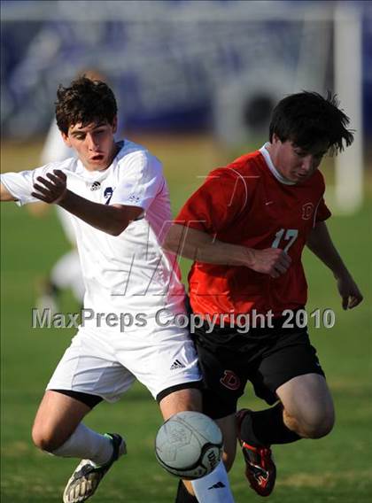 Thumbnail 1 in Decatur vs. Huntsville photogallery.