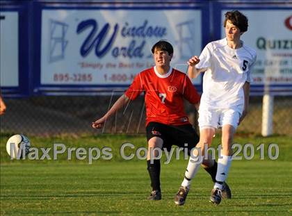 Thumbnail 2 in Decatur vs. Huntsville photogallery.