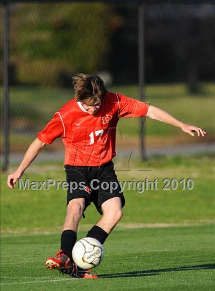 Thumbnail 3 in Decatur vs. Huntsville photogallery.