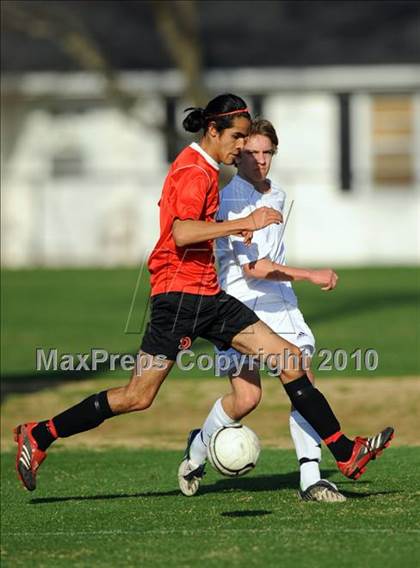 Thumbnail 2 in Decatur vs. Huntsville photogallery.