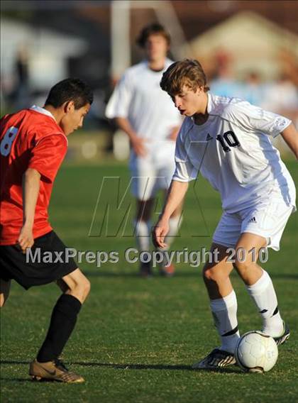Thumbnail 1 in Decatur vs. Huntsville photogallery.