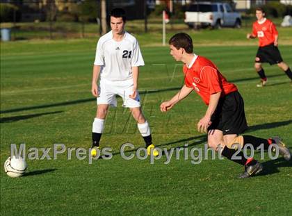 Thumbnail 2 in Decatur vs. Huntsville photogallery.