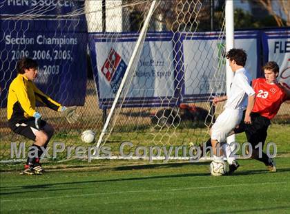 Thumbnail 3 in Decatur vs. Huntsville photogallery.