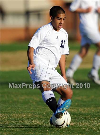 Thumbnail 1 in Decatur vs. Huntsville photogallery.