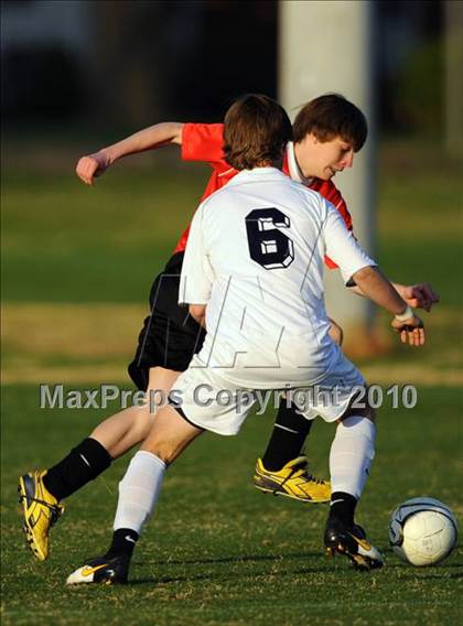 Thumbnail 1 in Decatur vs. Huntsville photogallery.
