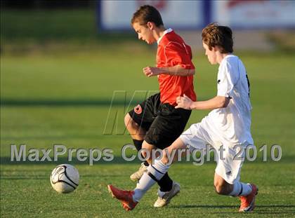 Thumbnail 2 in Decatur vs. Huntsville photogallery.