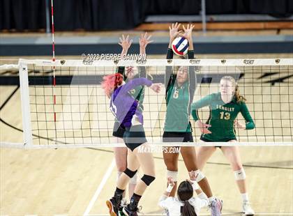 Thumbnail 2 in Battlefield vs. Langley (VHSL Class 6 State Final) photogallery.