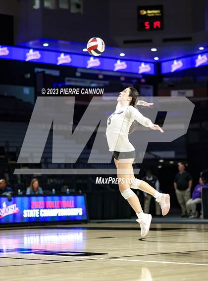 Thumbnail 2 in Battlefield vs. Langley (VHSL Class 6 State Final) photogallery.