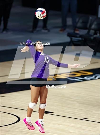 Thumbnail 3 in Battlefield vs. Langley (VHSL Class 6 State Final) photogallery.