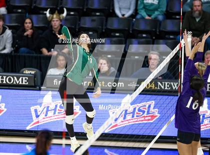 Thumbnail 3 in Battlefield vs. Langley (VHSL Class 6 State Final) photogallery.