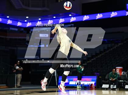 Thumbnail 3 in Battlefield vs. Langley (VHSL Class 6 State Final) photogallery.