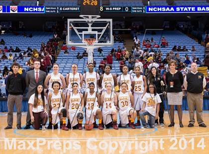 Thumbnail 2 in Hickory vs. Chapel Hill (NCHSAA 3A Final) photogallery.