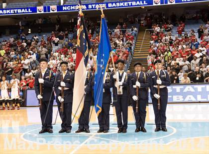 Thumbnail 3 in Hickory vs. Chapel Hill (NCHSAA 3A Final) photogallery.