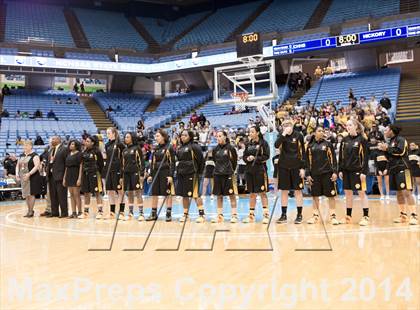 Thumbnail 1 in Hickory vs. Chapel Hill (NCHSAA 3A Final) photogallery.