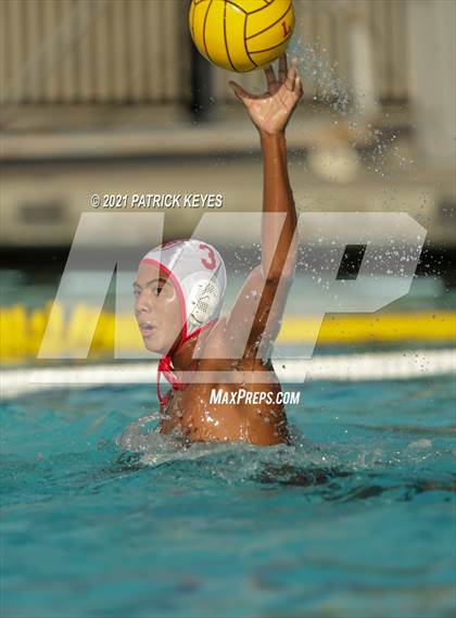 Thumbnail 3 in Mater Dei @ Orange Lutheran photogallery.