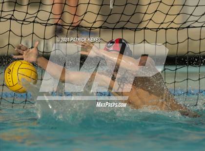 Thumbnail 2 in Mater Dei @ Orange Lutheran photogallery.