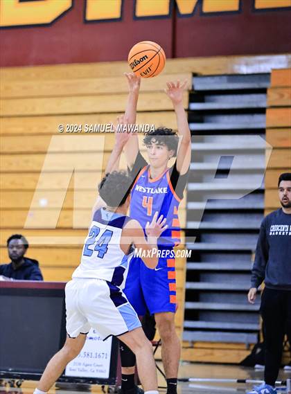 Thumbnail 2 in Westlake vs Crescenta Valley (Annual Bob Hawking Simi Valley Tip-Off Classic) photogallery.